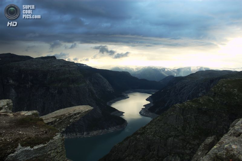 норвегия, язык тролля, гора, скала